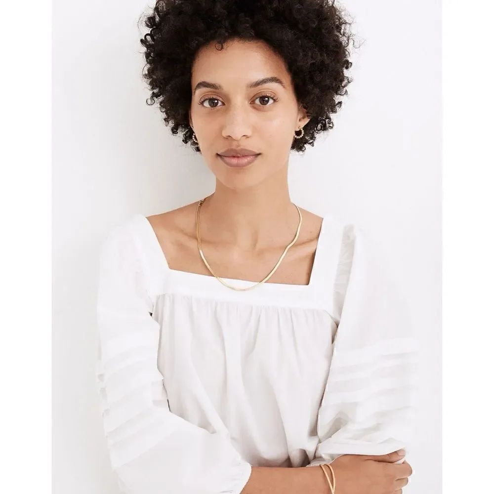 Square-Neck Pleat-Sleeve Top Size M / NWOT